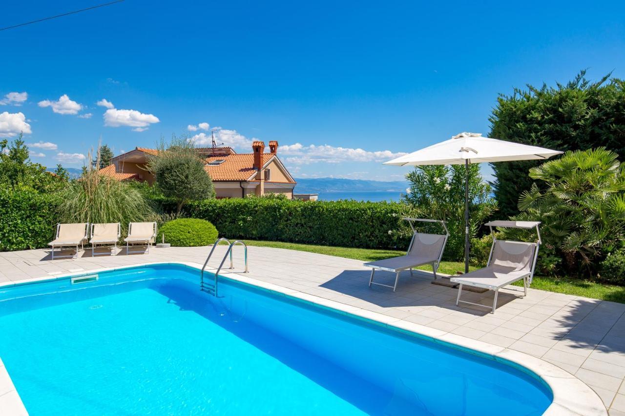 Pool Apartment Maurina Opatija With Sea View Ičići Kültér fotó